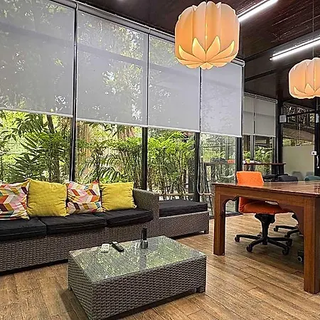 Pompom Home.