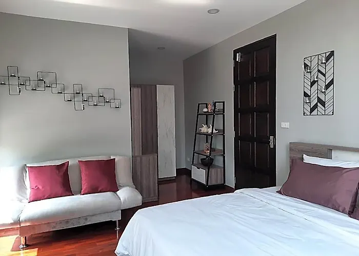 Pompom Home. מלון בנגקוק